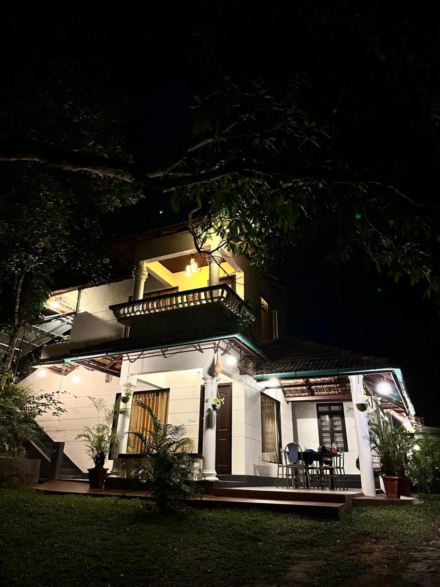 Thoppil Homestay Munnar Bagian luar foto